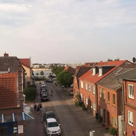 Todeskino ''altstadtflair'' In Heiligenhafen